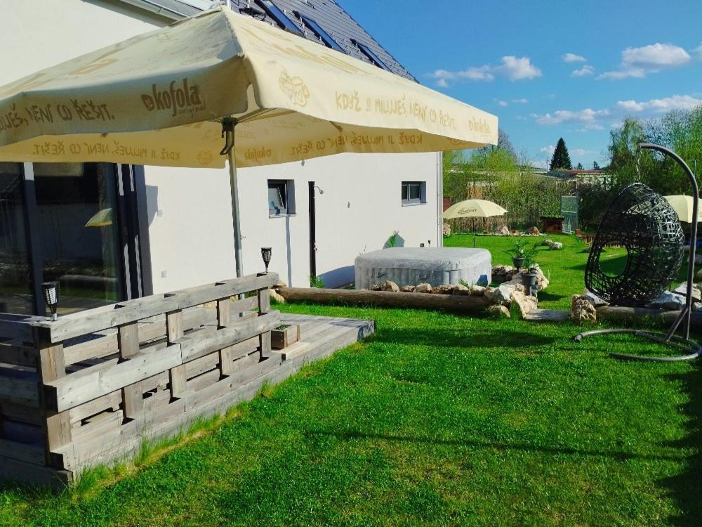 Apartman Dasa Frymburk Exterior photo