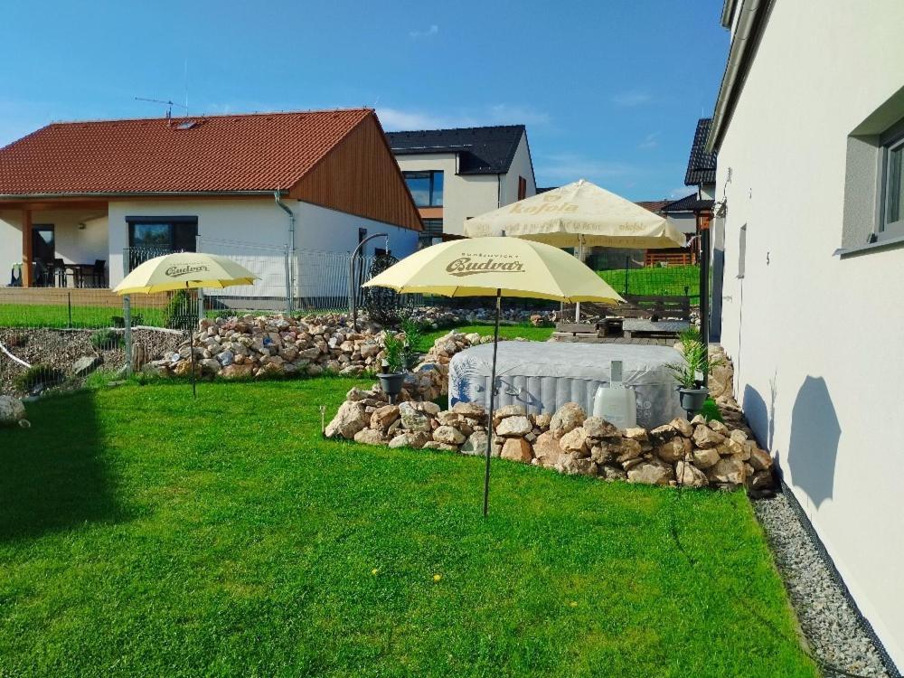 Apartman Dasa Frymburk Exterior photo